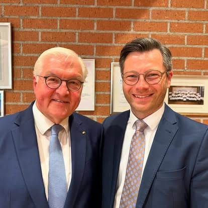 Vorsitzender der Fraktionsgemeinschaft aus FDP und Freien Wählern im Weidener Stadtrat. Einsatz für die Belange der Bürgerinnen und Bürger vor Ort.